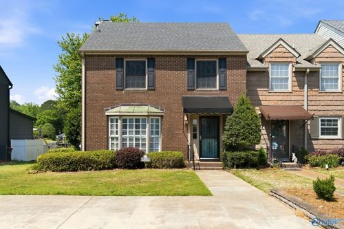 409 Lakepoint Dr, Gadsden, AL, 35901-5365 | Card Image