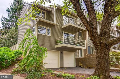 1944 Lakeport Way, RESTON, VA, 20191-5405 | Card Image