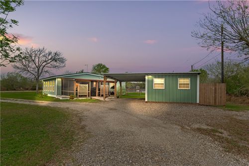 1321 Luning St, Woodsboro, TX, 78393-3570 | Card Image