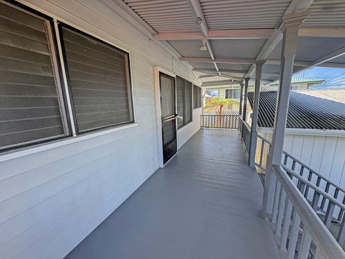136 Mauna Loa St, Hilo, HI, 96720-3860 | Card Image
