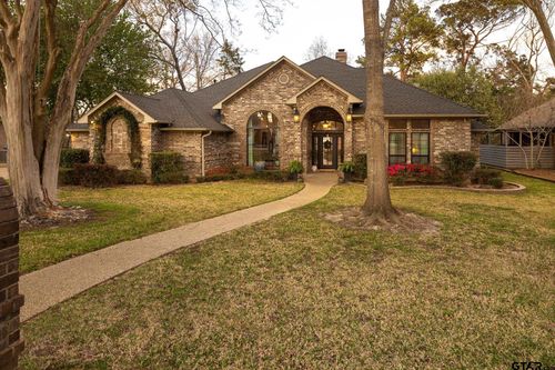 4010 Pinecreek Dr, Tyler, TX, 75707-1752 | Card Image