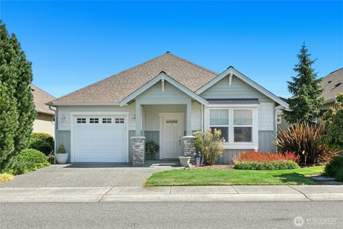 2370 Sw Winchester St, Oak Harbor, WA, 98277-7134 | Card Image