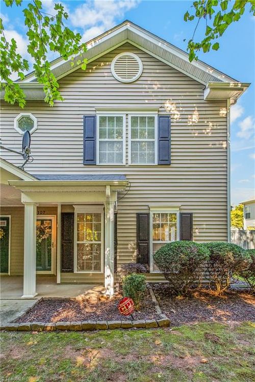 4107 Mcconnell Dr, Kernersville, NC, 27284-6081 | Card Image