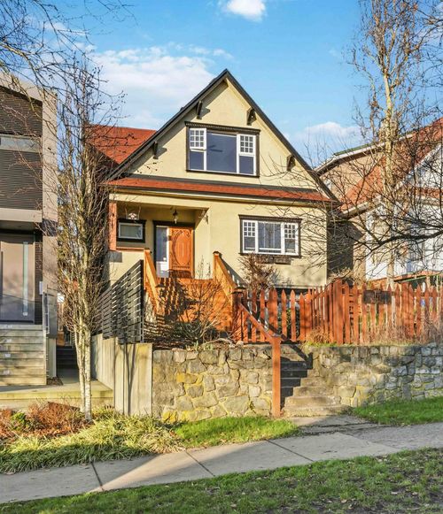 621 E 23rd Ave, Vancouver, BC, V5V1X9 | Card Image