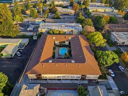 315 E Okeefe St, East Palo Alto, CA, 94303-2175 | Card Image