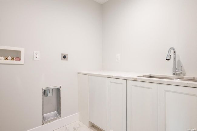 3 Georgia Ln, House other with 6 bedrooms, 5 bathrooms and null parking in Plainview NY | Image 22
