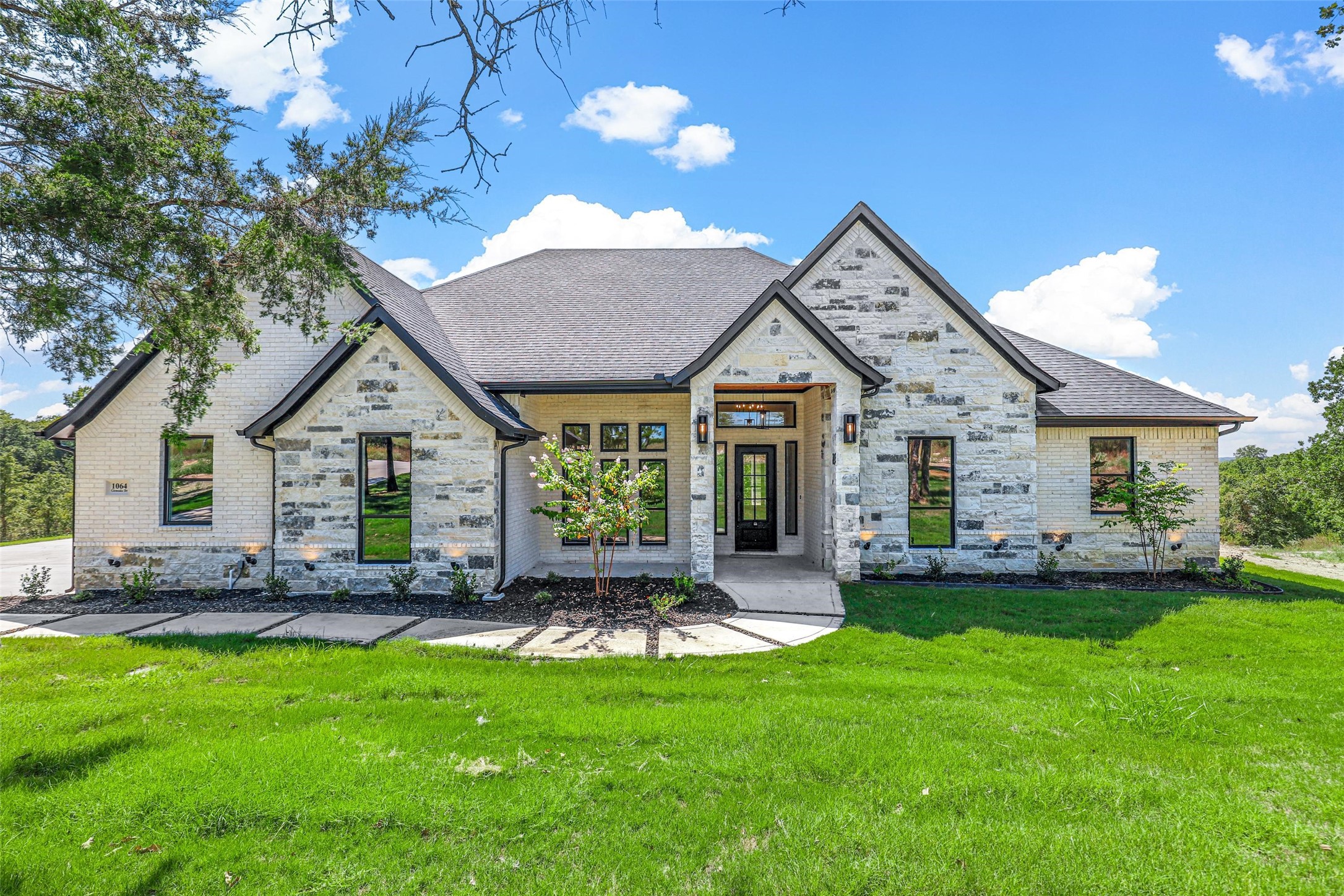 Residential Lease in Weatherford