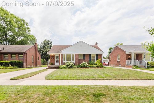 437 Normandy Rd, Royal Oak, MI, 48073-2513 | Card Image