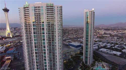 1803-322 Karen Ave, Las Vegas, NV, 89109-0429 | Card Image