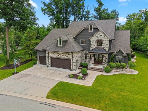 611 Marble Rock Circle, LEDGEVIEW, WI, 54311 | Card Image