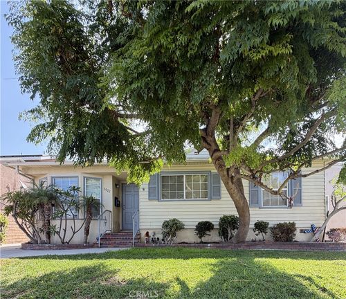 3922 Snowden Ave, Long Beach, CA, 90808-2229 | Card Image