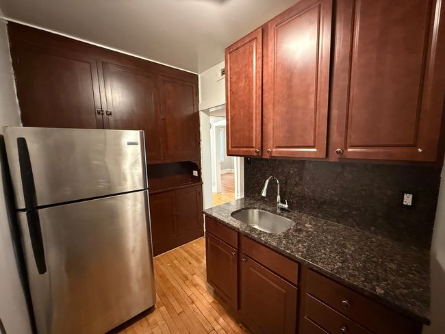 APT-3 - 2102 S 51 St Ave, Condo with 1 bedrooms, 1 bathrooms and null parking in Cicero IL | Image 4