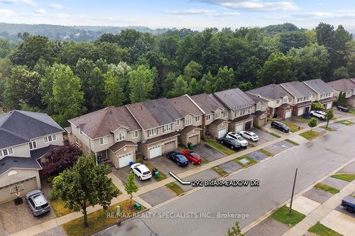 292 Briarmeadow Dr, Kitchener, ON, N2A4L1 | Card Image