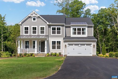 81 Morningview Ct, STUARTS DRAFT, VA, 24477-9613 | Card Image