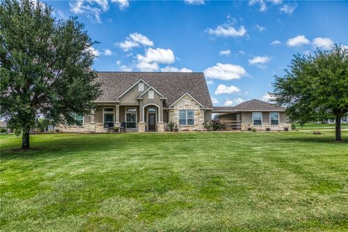 586 Ruby Dr, Bellville, TX, 77418-7092 | Card Image