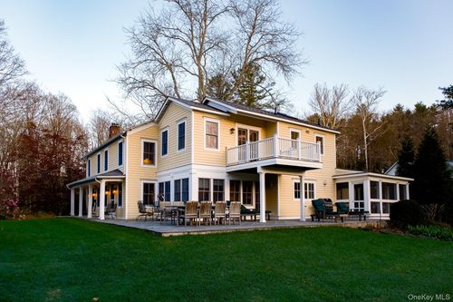 151 Benson Hill Rd, Dover Plains, NY, 12522-5144 | Card Image