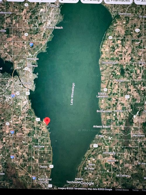 5582 Lake Rd, OSHKOSH, WI, 54902-7531 | Card Image