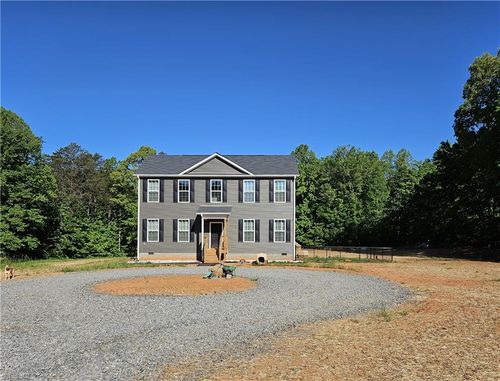 1661 King Rd, Westfield, NC, 27053-7510 | Card Image