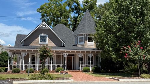 1-7 Jeff Davis St, Hazlehurst, GA, 31539-6215 | Card Image