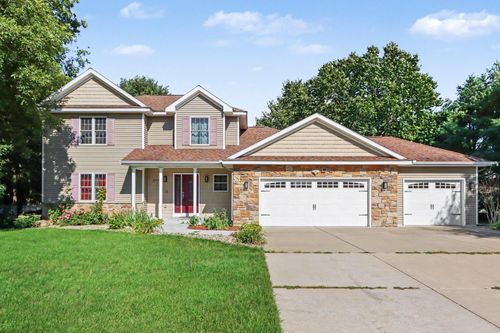 7977 Interlochen St, Kalamazoo, MI, 49009-4079 | Card Image