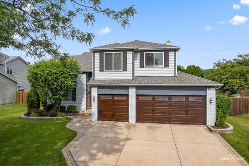 189 Cross St, Sugar Grove, IL, 60554-5409 | Card Image