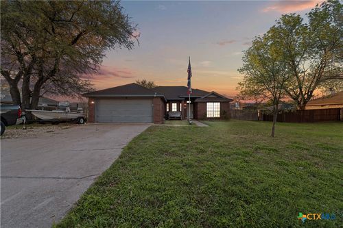 203 N Lamar St, Little River Academy, TX, 76554-2817 | Card Image