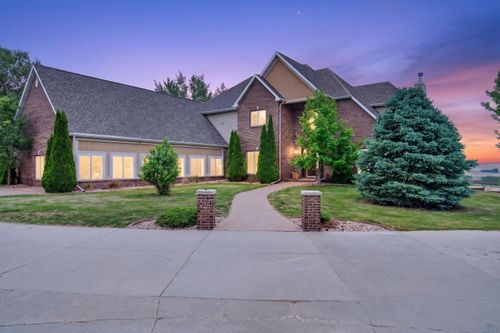 11978 Quince Ave, Mapleton, IA, 51034-4401 | Card Image