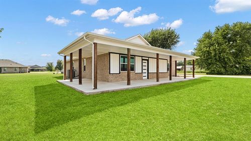 12624 E Hefner Rd, Jones, OK, 73049-8309 | Card Image