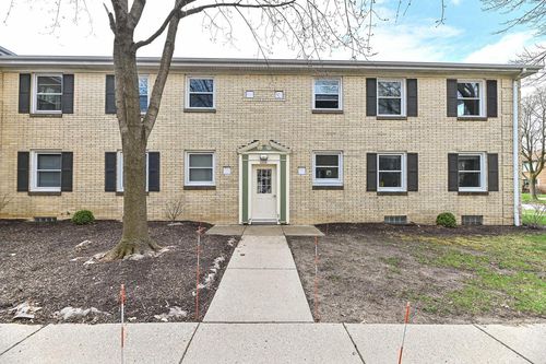 c-3456 N Dousman Street, Milwaukee, WI, 53212 | Card Image