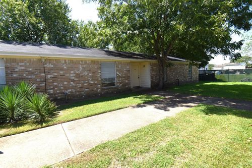 apt-d-220 Westward Ave, La Marque, TX, 77568-3859 | Card Image