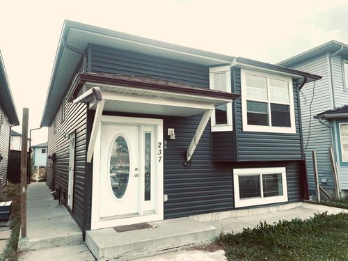 237 Tarawood Close Ne, Calgary, AB, T3J4Y9 | Card Image