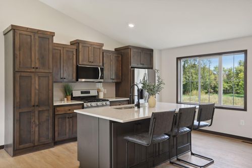 2669 128th Ave Nw, Coon Rapids, MN, 55448-4500 | Card Image