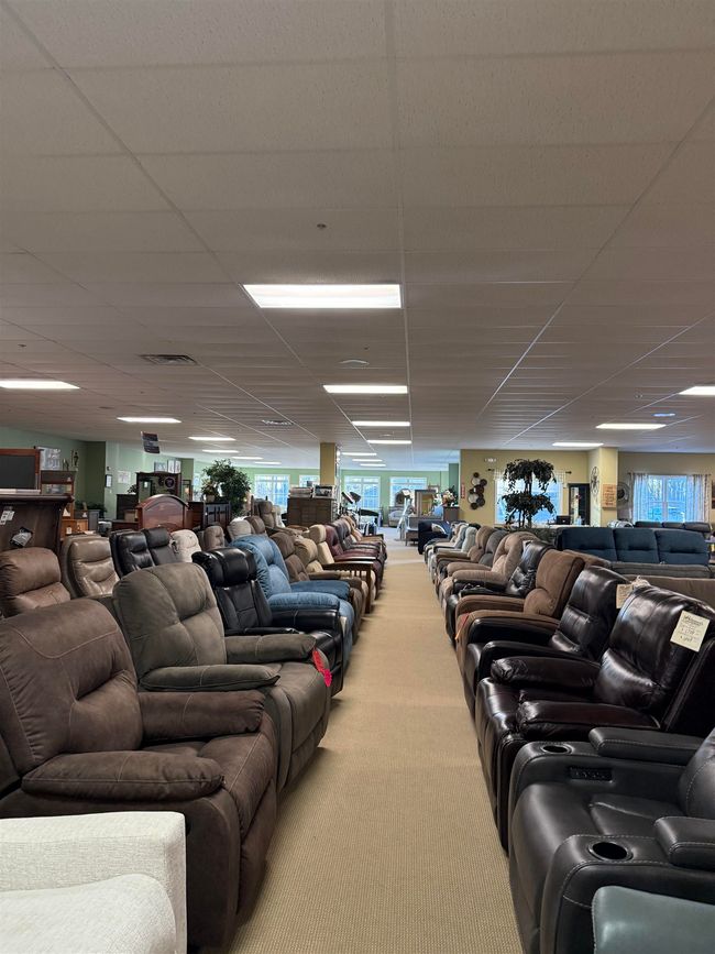411 Route 108, Home with 0 bedrooms, 0 bathrooms and null parking in Somersworth NH | Image 12
