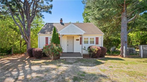 1847 Lower Hopedale Rd, Burlington, NC, 27217-8319 | Card Image