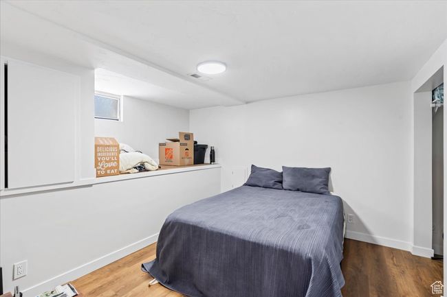 1870 E 3900 S, House other with 4 bedrooms, 3 bathrooms and 2 parking in Holladay UT | Image 36