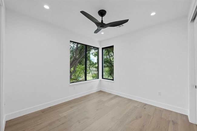 B - 2010 Gathright Cv, House other with 2 bedrooms, 3 bathrooms and 1 parking in Austin TX | Image 18