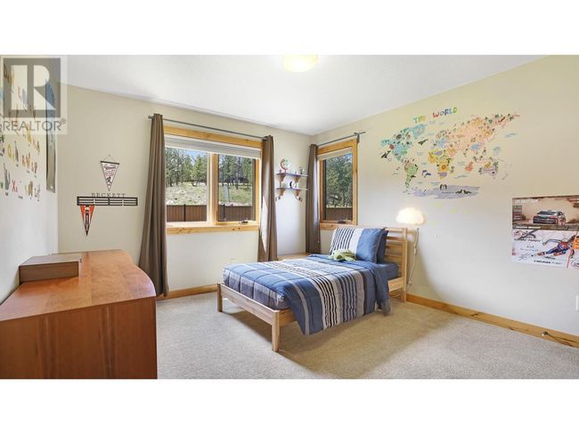 1910 Pineridge Dr, House other with 5 bedrooms, 3 bathrooms and 23 parking in Invermere BC | Image 40