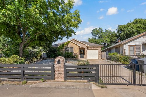 2402 Alaska Ave, Dallas, TX, 75216-2310 | Card Image