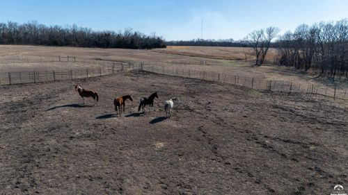 4919 Ferguson Rd, Perry, KS, 66073-4180 | Card Image