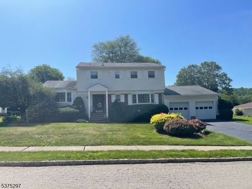 5 Edor Ln, Succasunna, NJ, 07876-1805 | Card Image