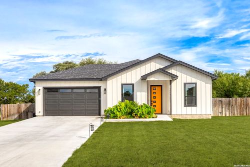 1008 Naumann Dr, Granite Shoals, TX, 78654-3007 | Card Image