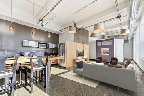 unit-909-350 Saint Peter St, Saint Paul, MN, 55102-1516 | Card Image