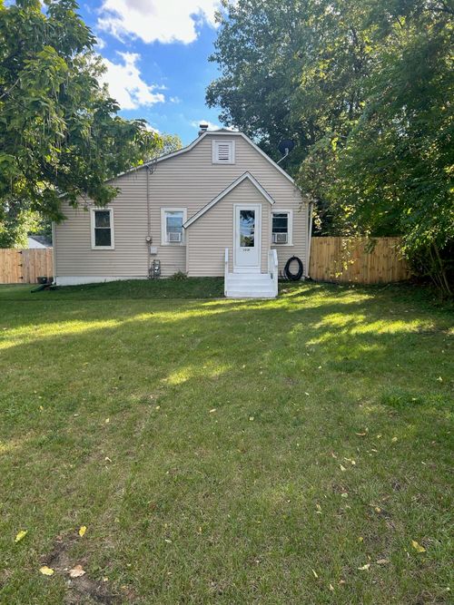 1038 Ridge St, Hammond, IN, 46324 | Card Image