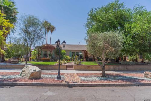 632 S 8th Ave, Yuma, AZ, 85364-2921 | Card Image