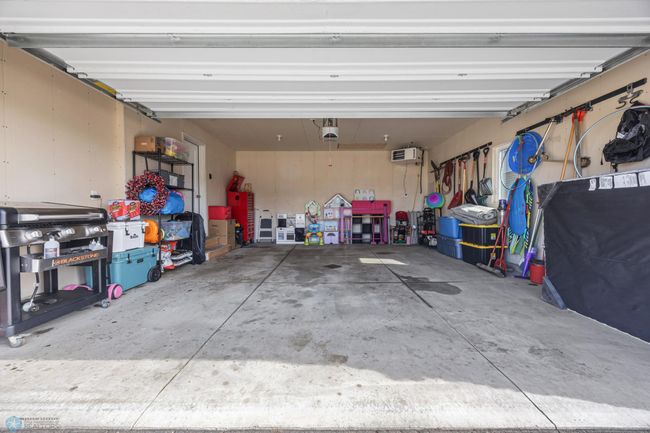 Garage | Image 22
