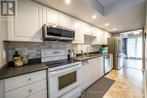 202-12455 9th Line, Stouffville, ON, L4A1J3 | Card Image