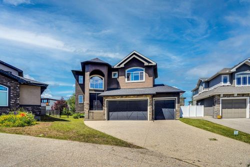 113 Kinniburgh Bay, Chestermere, AB, T1X0M2 | Card Image