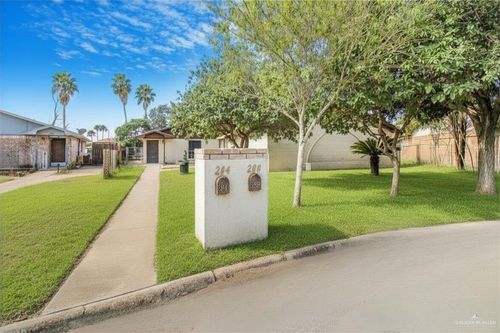 200 E Upas Ave, Mcallen, TX, 78501-9591 | Card Image