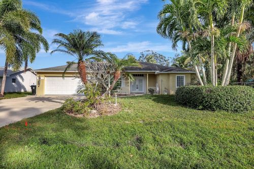 665 Se Damask Avenue, Port St. Lucie, FL, 34983 | Card Image