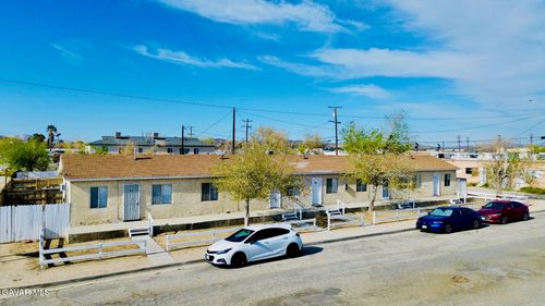 1-1857 Elm St, Rosamond, CA, 93560-6056 | Card Image